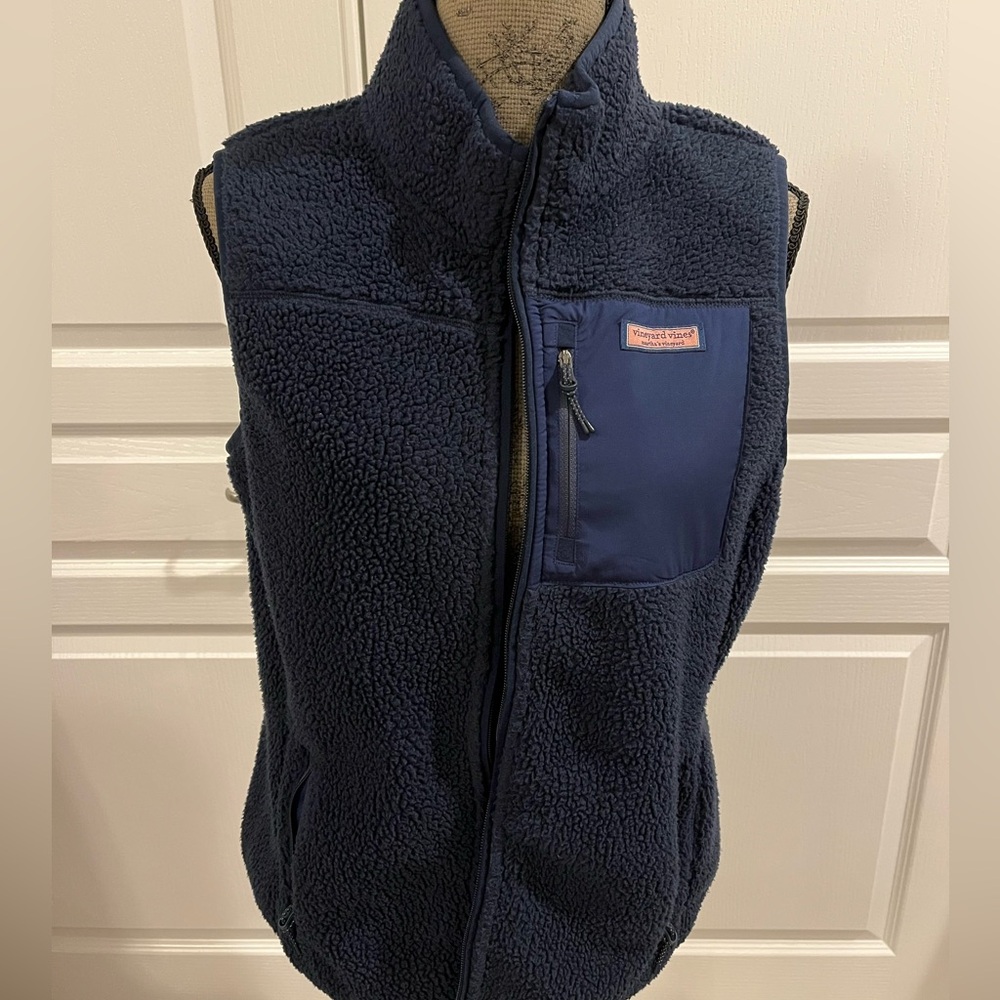 Vineyard Vines Navy Sherpa Vest with Zip Pockets